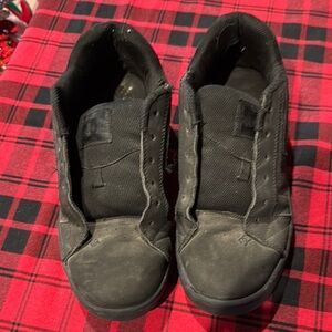 Men's Black Skate Shoes